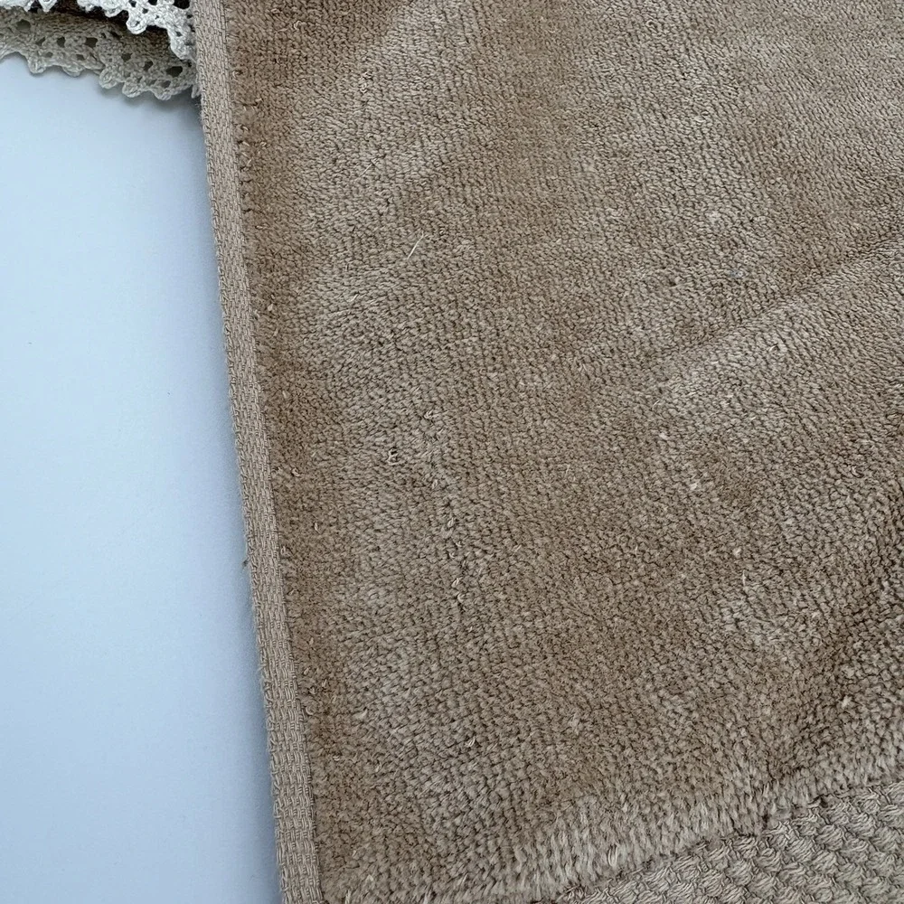 Vintage The Avanti‎ Look Tan/ Beige Towel 3 Pc Bath Washcloth Satin Lace Trim